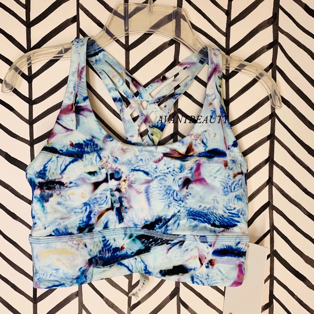 🔸Lululemon EXMI mind over miles bras Size 4 blue